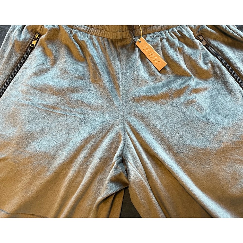 NWT SKIMS Womens Velour Wide Leg Pant